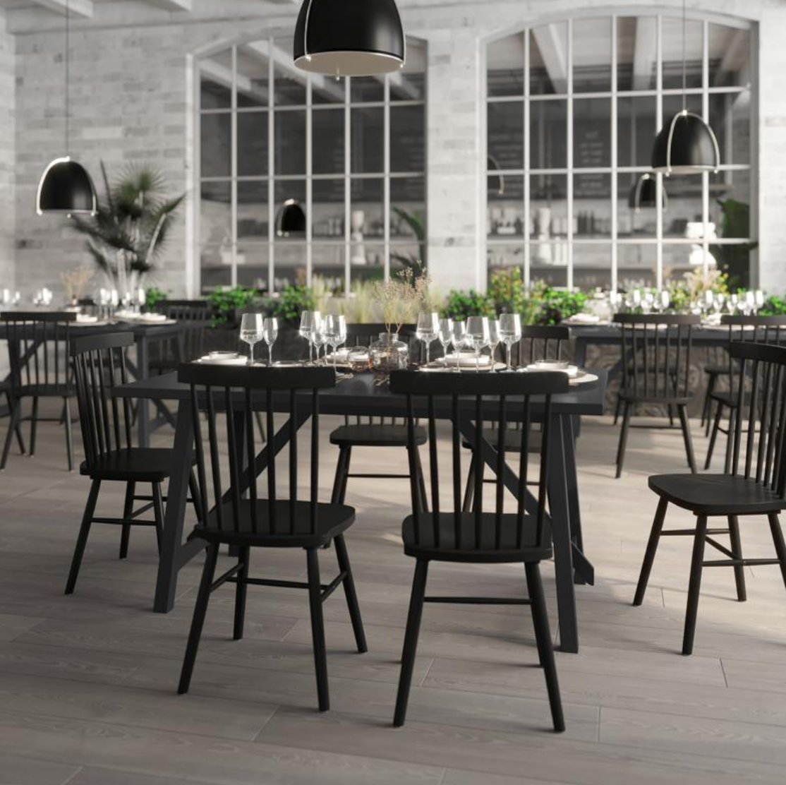 Kitchen & Dining